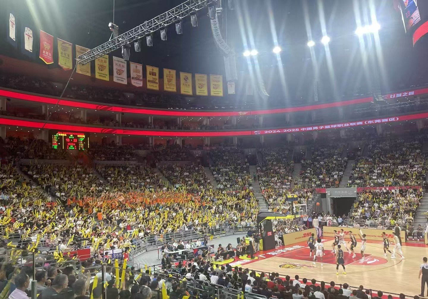 多宝游戏平台 -包含里程碑夜瓦伦西亚扳平良机，CBA季后赛加时末段刷纪录，话题不断，控场能力受关注的词条