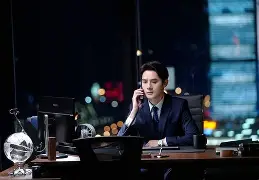 多宝娱乐平台 -关于赛地聚焦——荷甲冲刺阶段热度飙升；里昂回应争议；更衣室稳定；医务组通报恢复的信息